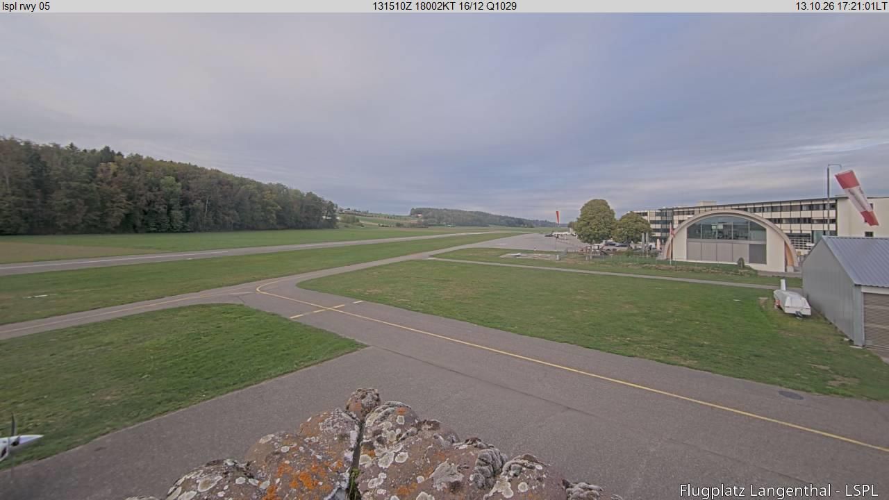 Bleienbach › Nordosten: Airfield Langenthal