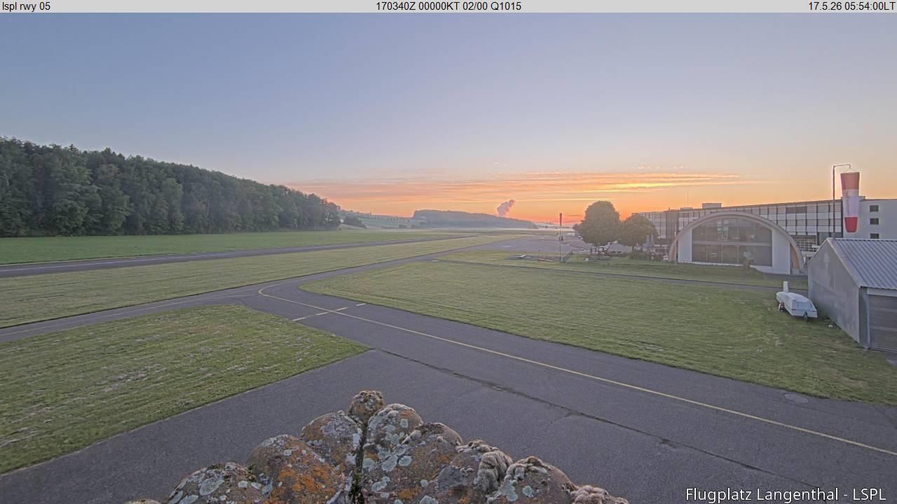 Bleienbach › Nordosten: Airfield Langenthal