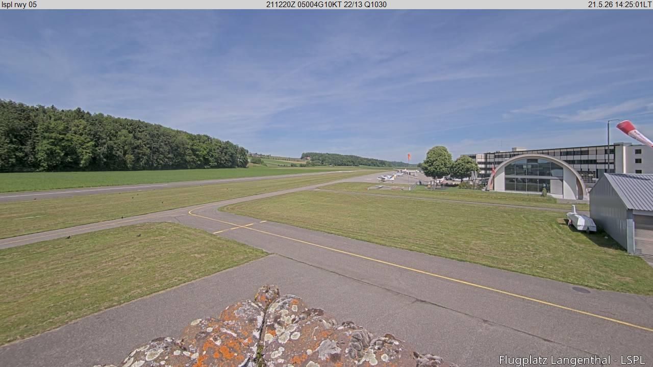 Bleienbach › Nordosten: Airfield Langenthal