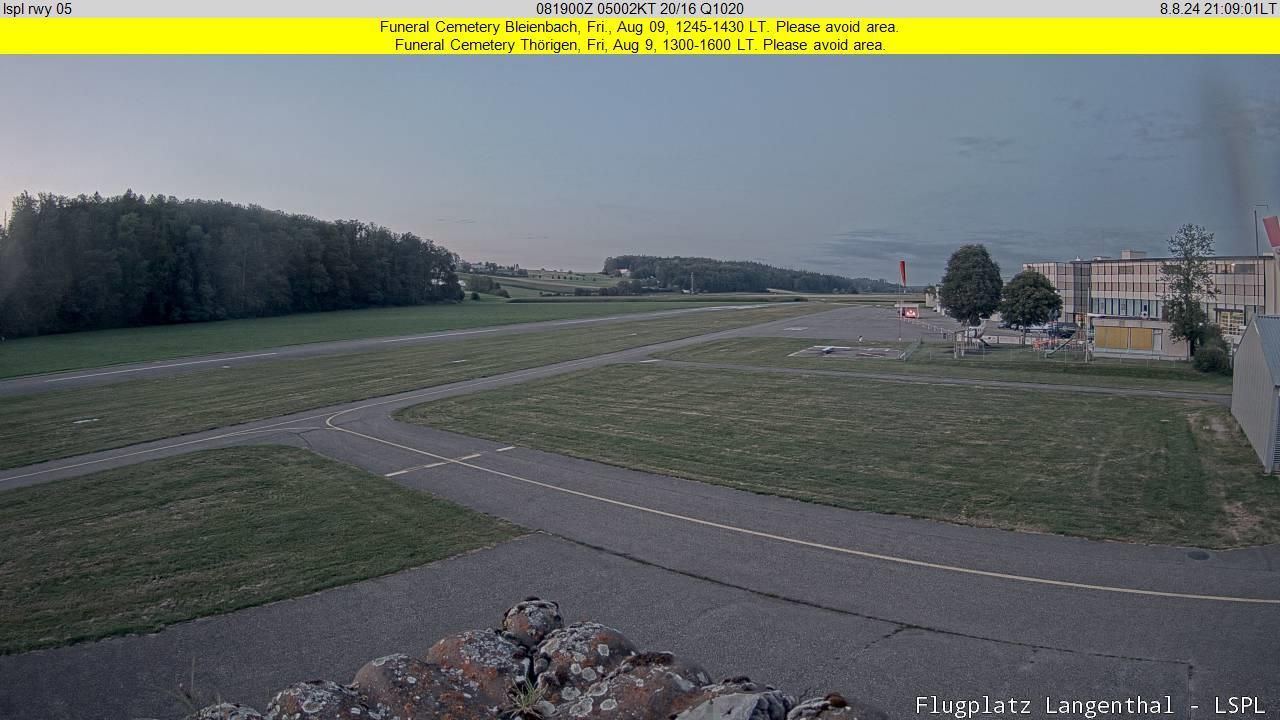 Bleienbach: Airport - Flugplatz Langenthal LSPL