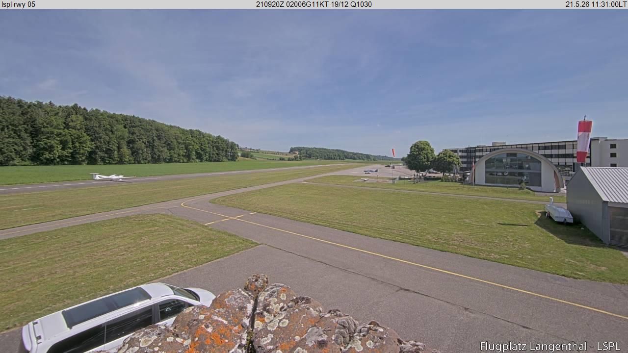Bleienbach › Nordosten: Airfield Langenthal