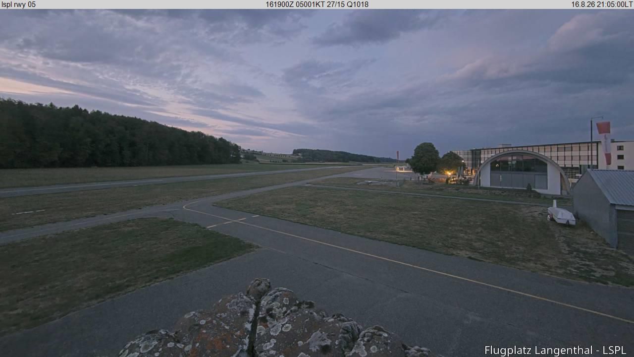Bleienbach › Nordosten: Airfield Langenthal