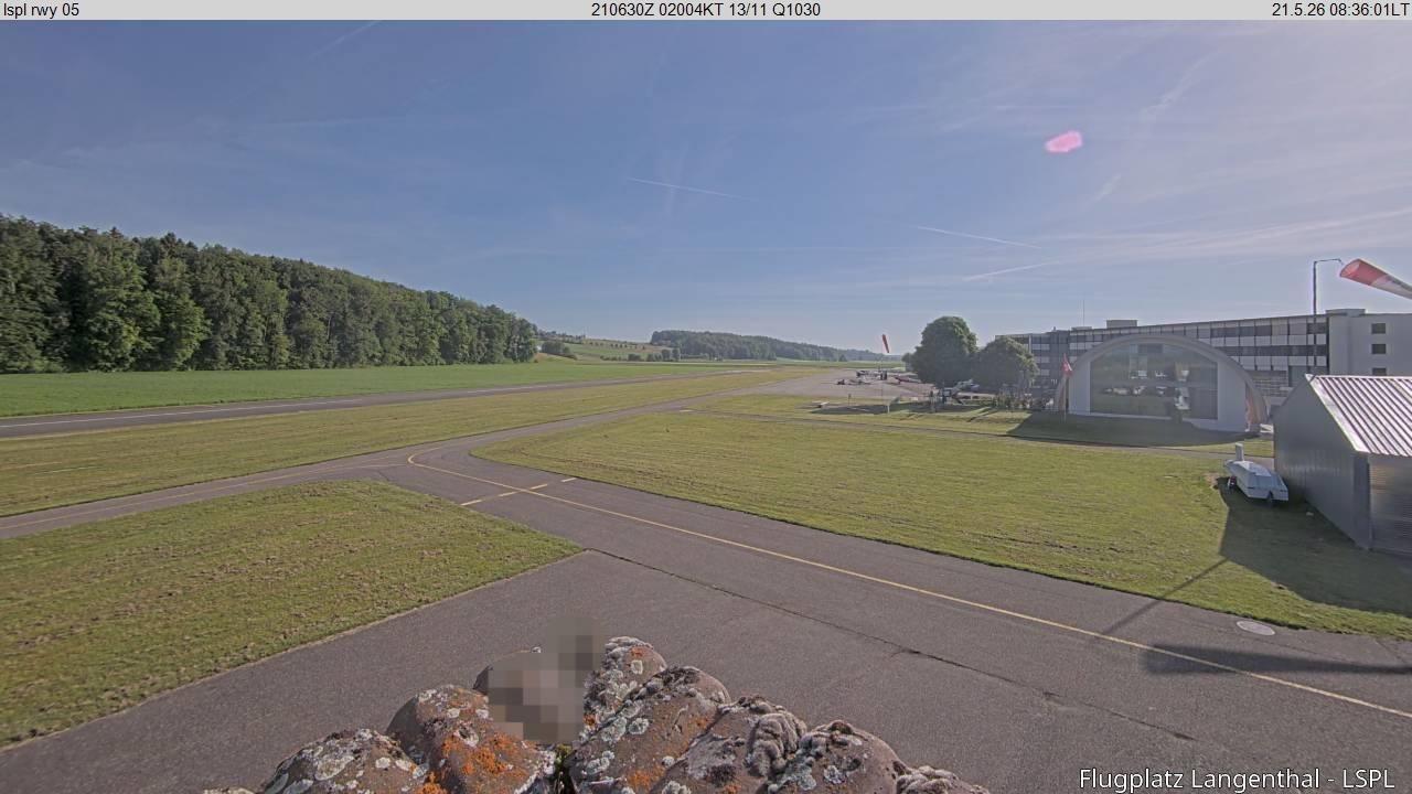 Bleienbach › Nordosten: Airfield Langenthal
