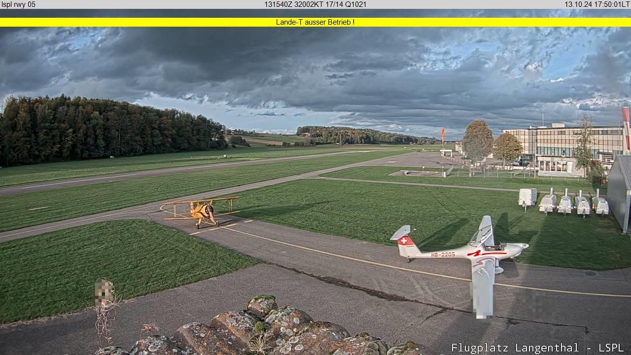 Bleienbach: Airport - Flugplatz Langenthal LSPL