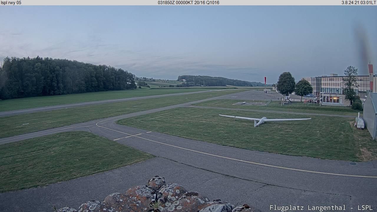 Bleienbach: Airport - Flugplatz Langenthal LSPL