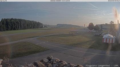 Bleienbach: Airport - Flugplatz Langenthal LSPL