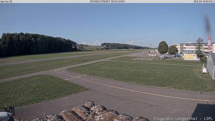 Bleienbach: Airport - Flugplatz Langenthal LSPL