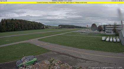 Bleienbach: Airport - Flugplatz Langenthal LSPL