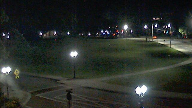 Traffic Cam Clemson: Bowman Field from the President's office