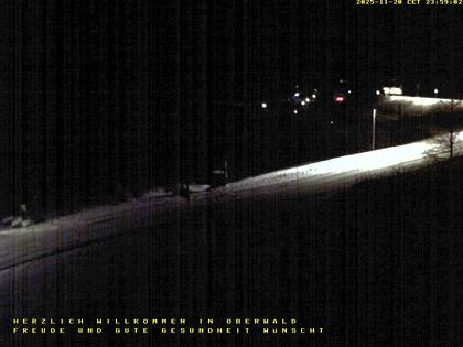 Oberwald: Schweiz, Wallis: Blick zu den Bahnhöfen der Dampfbahn Furka-Bergstrecke und der Matterhorn-Gotthard-Bahn