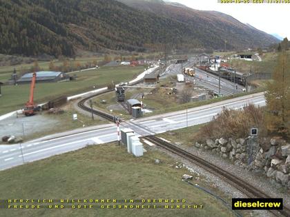 Oberwald: Blick zu den Bahnhöfen der Dampfbahn Furka-Bergstrecke und der Matterhorn-Gotthard-Bahn