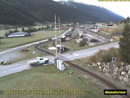 Oberwald: Blick zu den Bahnhöfen der Dampfbahn Furka-Bergstrecke und der Matterhorn-Gotthard-Bahn