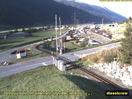 Oberwald: Blick zu den Bahnhöfen der Dampfbahn Furka-Bergstrecke und der Matterhorn-Gotthard-Bahn