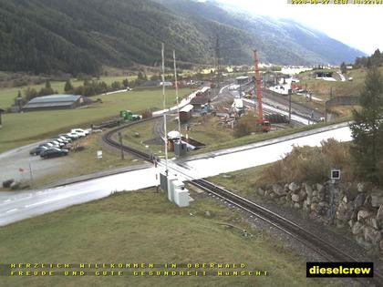 Oberwald: Blick zu den Bahnhöfen der Dampfbahn Furka-Bergstrecke und der Matterhorn-Gotthard-Bahn