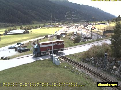 Oberwald: Blick zu den Bahnhöfen der Dampfbahn Furka-Bergstrecke und der Matterhorn-Gotthard-Bahn