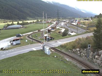 Oberwald: Blick zu den Bahnhöfen der Dampfbahn Furka-Bergstrecke und der Matterhorn-Gotthard-Bahn