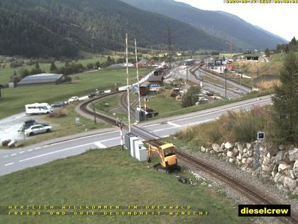 Oberwald: Blick zu den Bahnhöfen der Dampfbahn Furka-Bergstrecke und der Matterhorn-Gotthard-Bahn