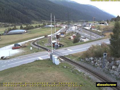 Oberwald: Blick zu den Bahnhöfen der Dampfbahn Furka-Bergstrecke und der Matterhorn-Gotthard-Bahn