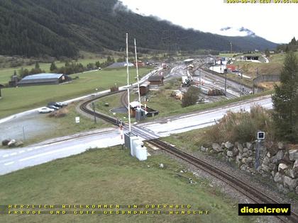 Oberwald: Blick zu den Bahnhöfen der Dampfbahn Furka-Bergstrecke und der Matterhorn-Gotthard-Bahn