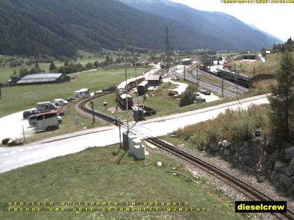 Oberwald: Blick zu den Bahnhöfen der Dampfbahn Furka-Bergstrecke und der Matterhorn-Gotthard-Bahn