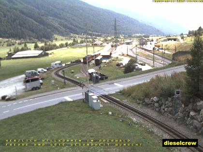 Oberwald: Blick zu den Bahnhöfen der Dampfbahn Furka-Bergstrecke und der Matterhorn-Gotthard-Bahn