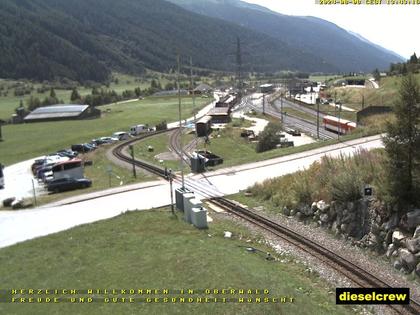 Oberwald: Blick zu den Bahnhöfen der Dampfbahn Furka-Bergstrecke und der Matterhorn-Gotthard-Bahn