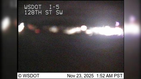 Traffic Cam Brier: I-5 at MP 186.4: 128th St SW