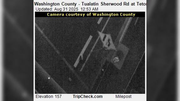 Traffic Cam Tualatin: Washington County - Sherwood Rd at Teton Ave