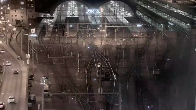 Traffic Cam Prague: Prague Main Railway Station - Hlavní nádraží