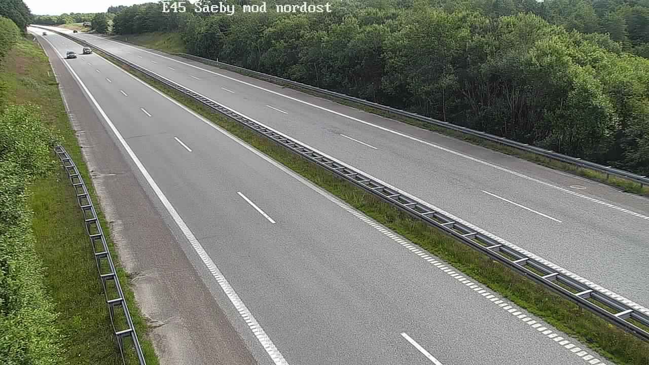 Traffic Cam Langtved: E45 Sæby - NØ