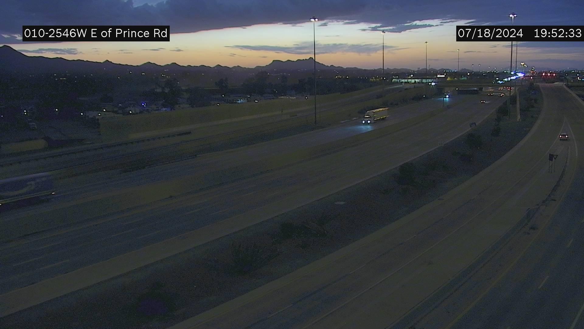 Traffic Cam Flowing Wells › West: I-10 WB 254.63 @S of Prince