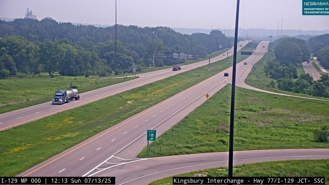 Traffic Cam Freeway Homes › East: I-: Jct at So Sioux City: East