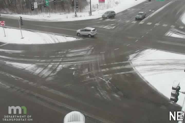 Traffic Cam Nininger: T.H.61 SB @ T.H.10