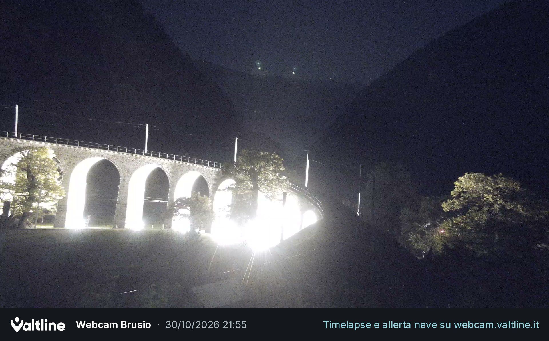 Brusio: Li Canvi: Webcam Trenino Rosso - Bernina Express in Valposchiavo