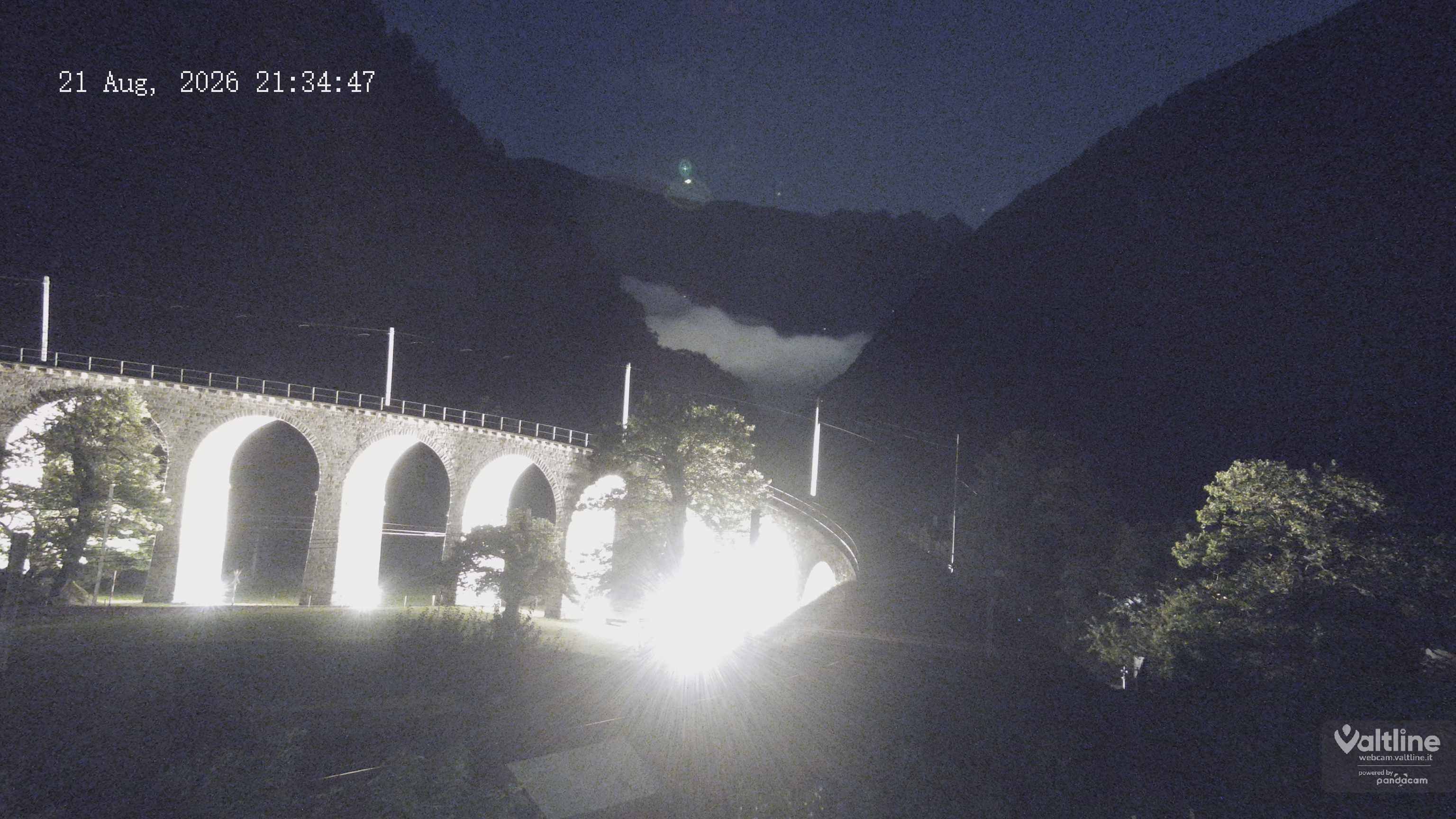 Brusio: Li Canvi: Webcam Trenino Rosso - Bernina Express in Valposchiavo