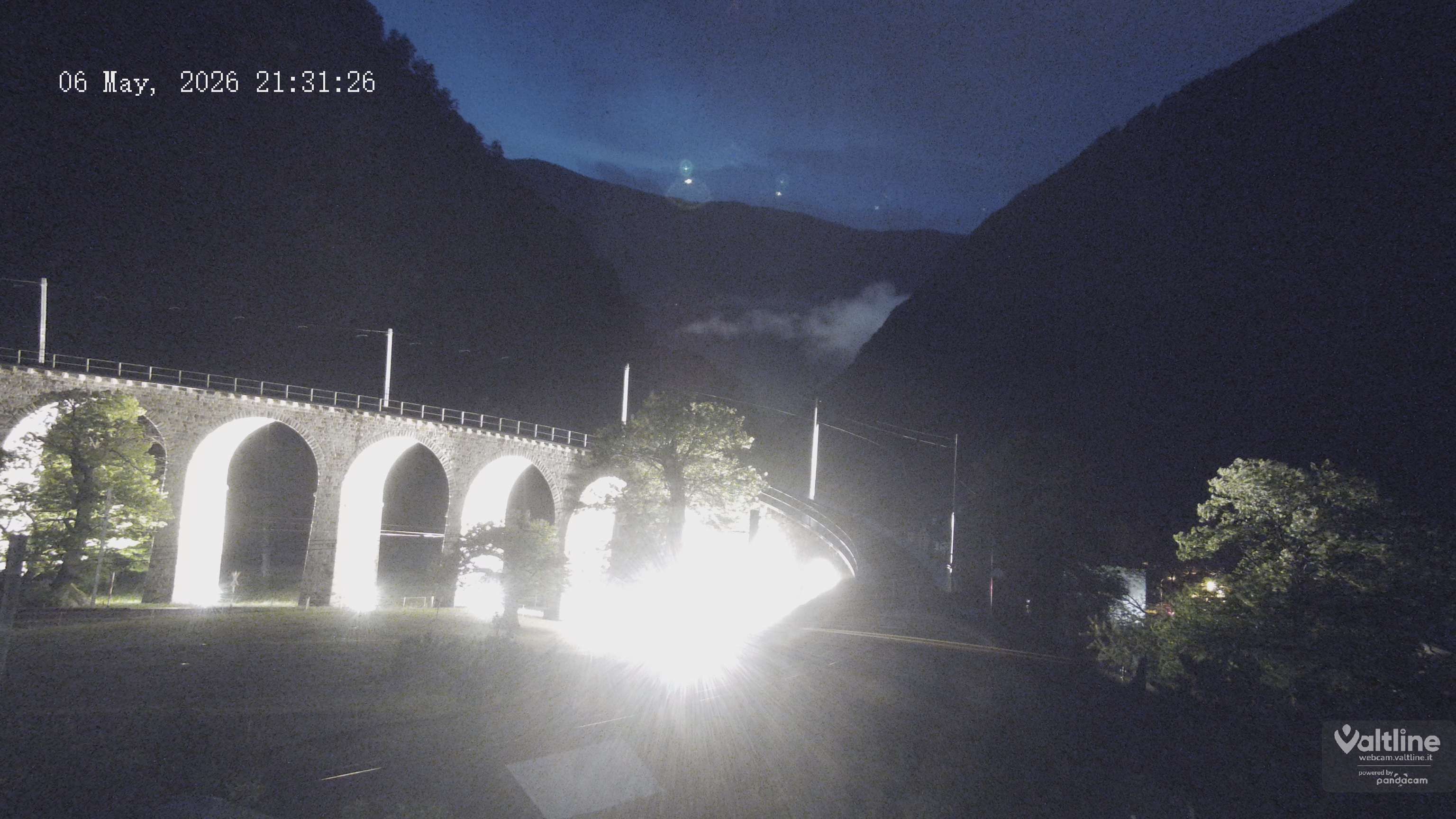 Brusio: Li Canvi: Webcam Trenino Rosso - Bernina Express in Valposchiavo