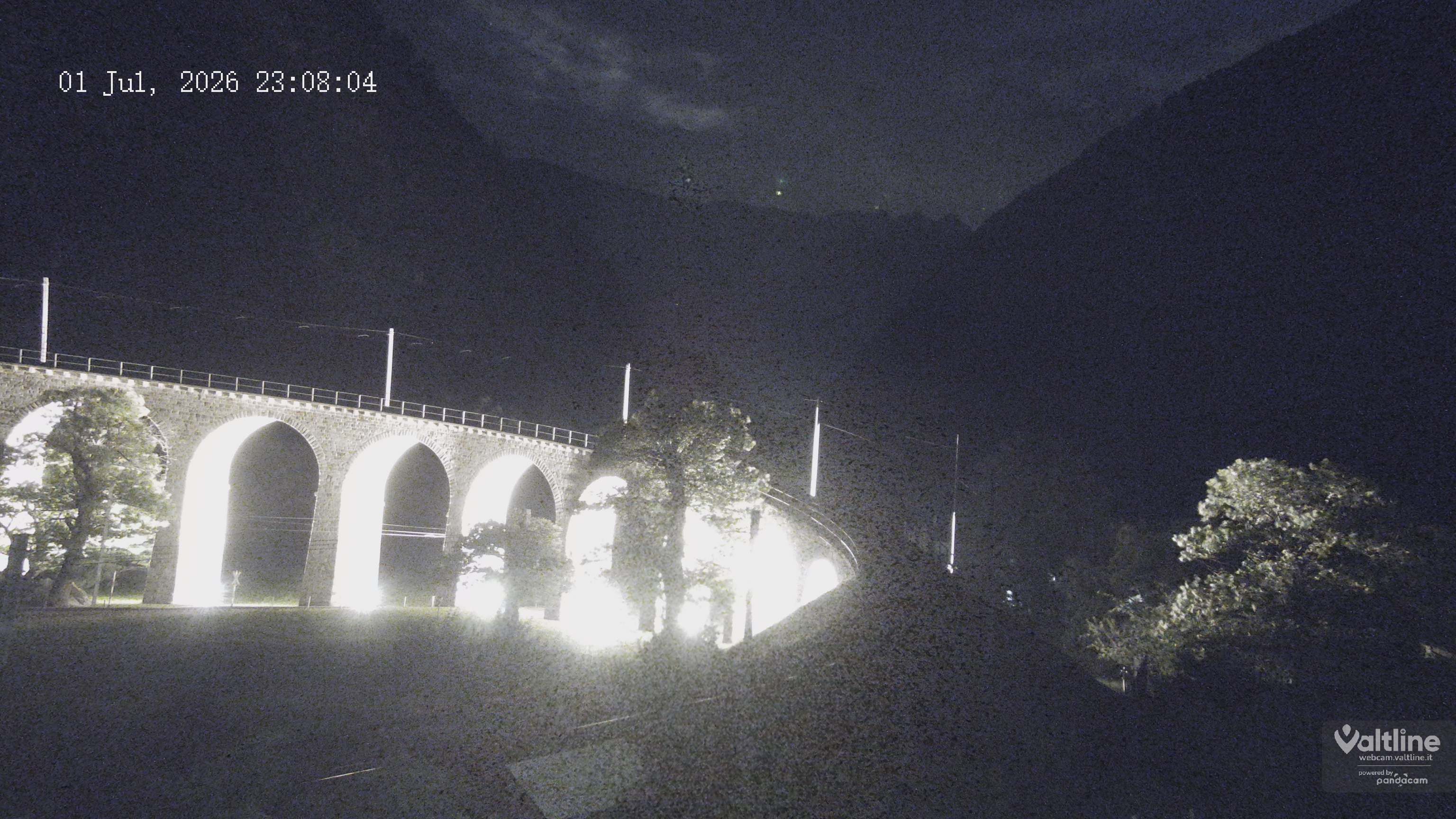 Brusio: Li Canvi: Webcam Trenino Rosso - Bernina Express in Valposchiavo