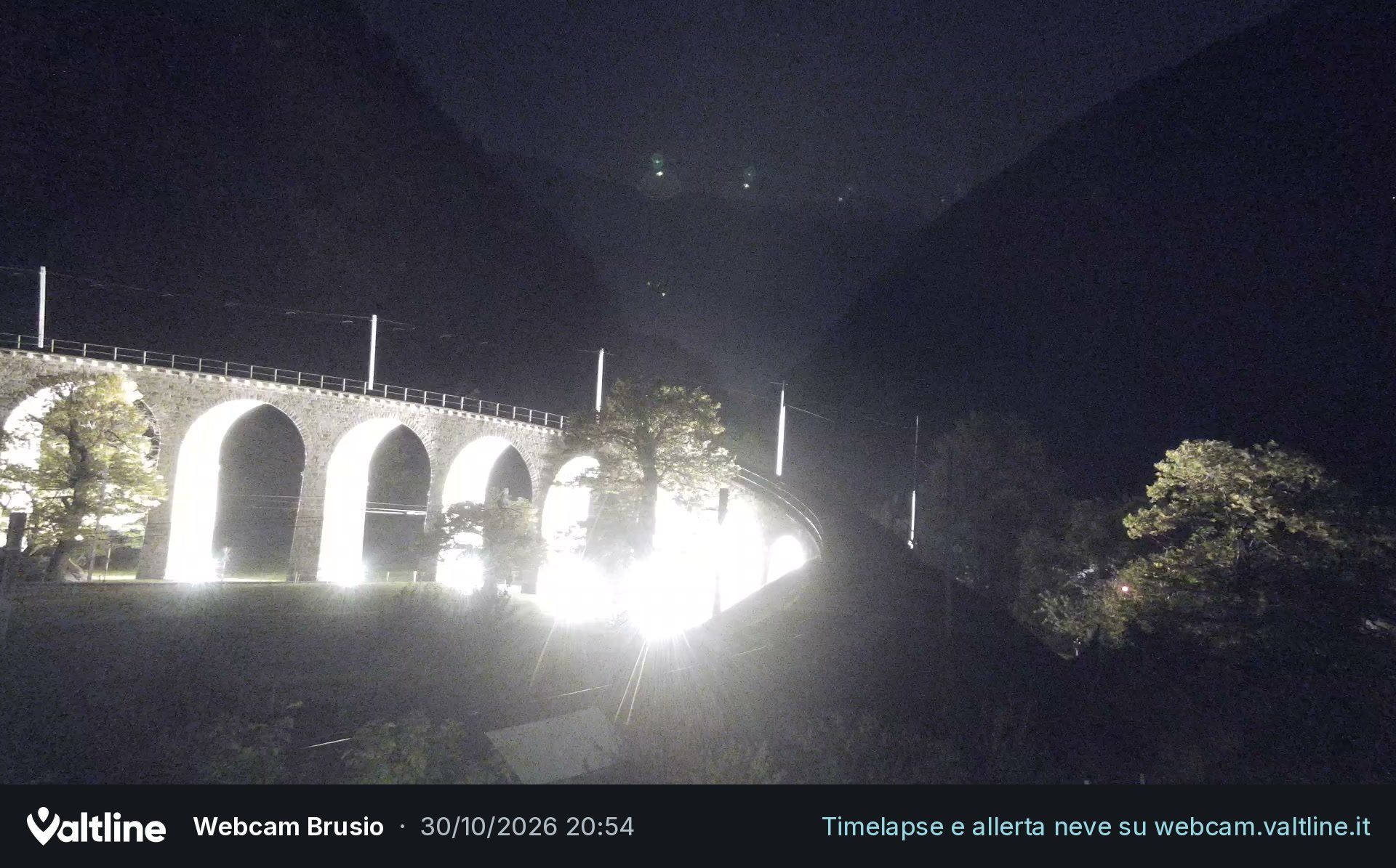 Brusio: Li Canvi: Webcam Trenino Rosso - Bernina Express in Valposchiavo