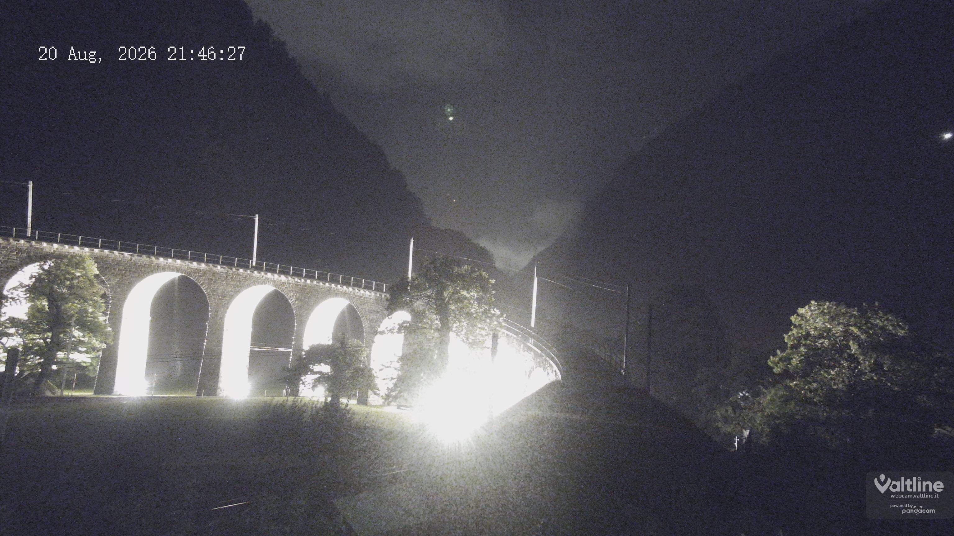 Brusio: Li Canvi: Webcam Trenino Rosso - Bernina Express in Valposchiavo