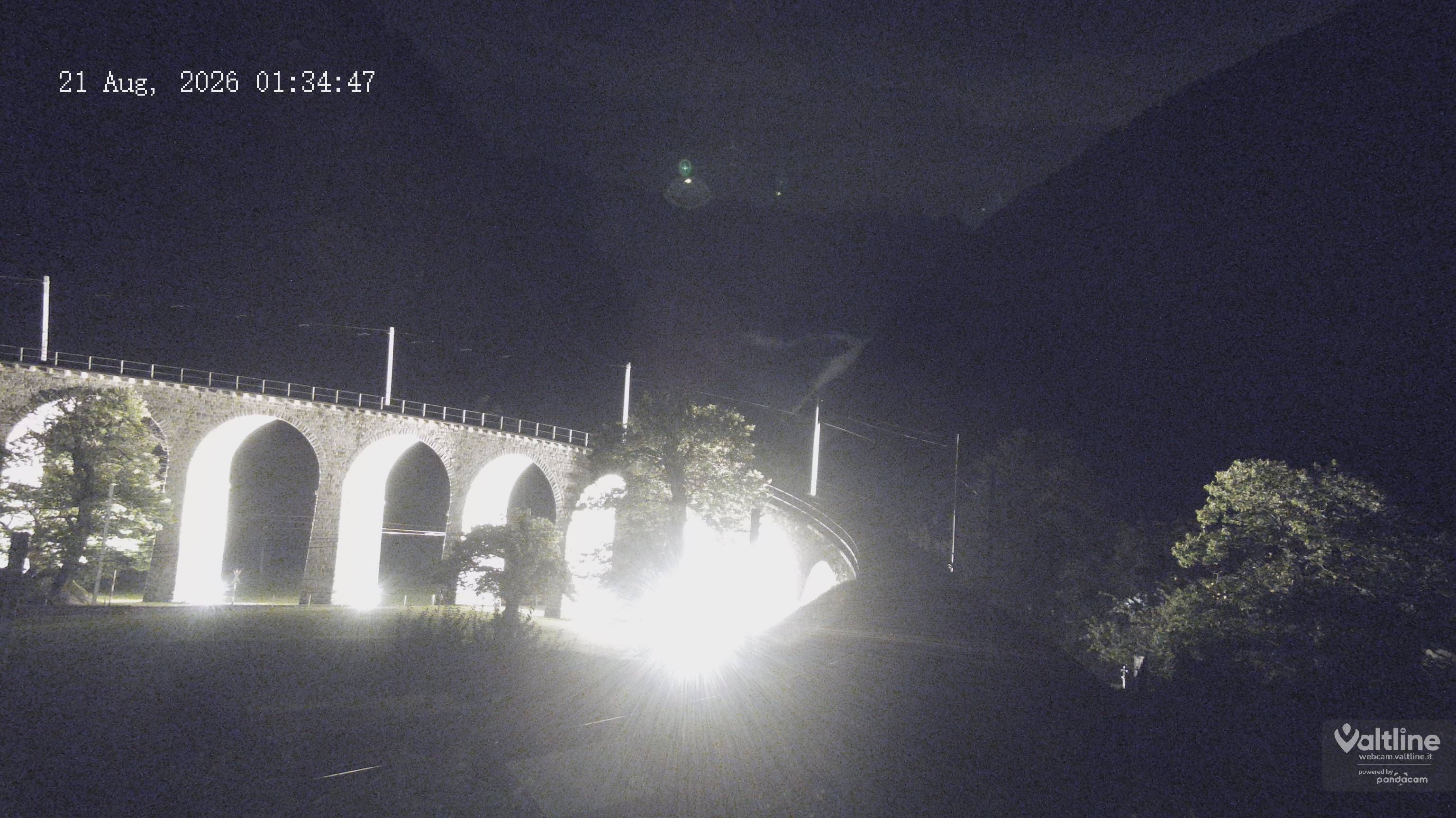 Brusio: Li Canvi: Webcam Trenino Rosso - Bernina Express in Valposchiavo
