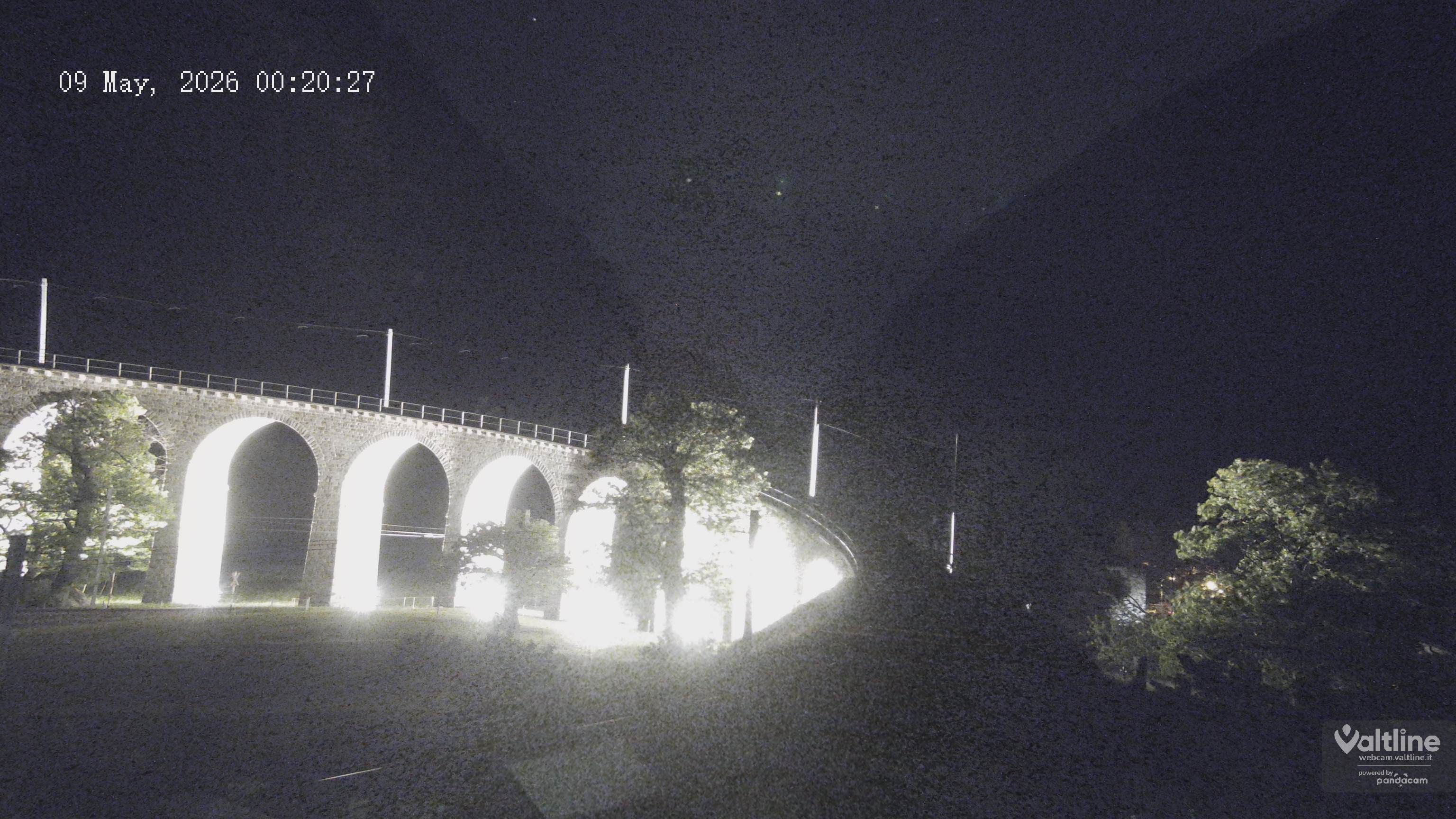 Brusio: Li Canvi: Webcam Trenino Rosso - Bernina Express in Valposchiavo