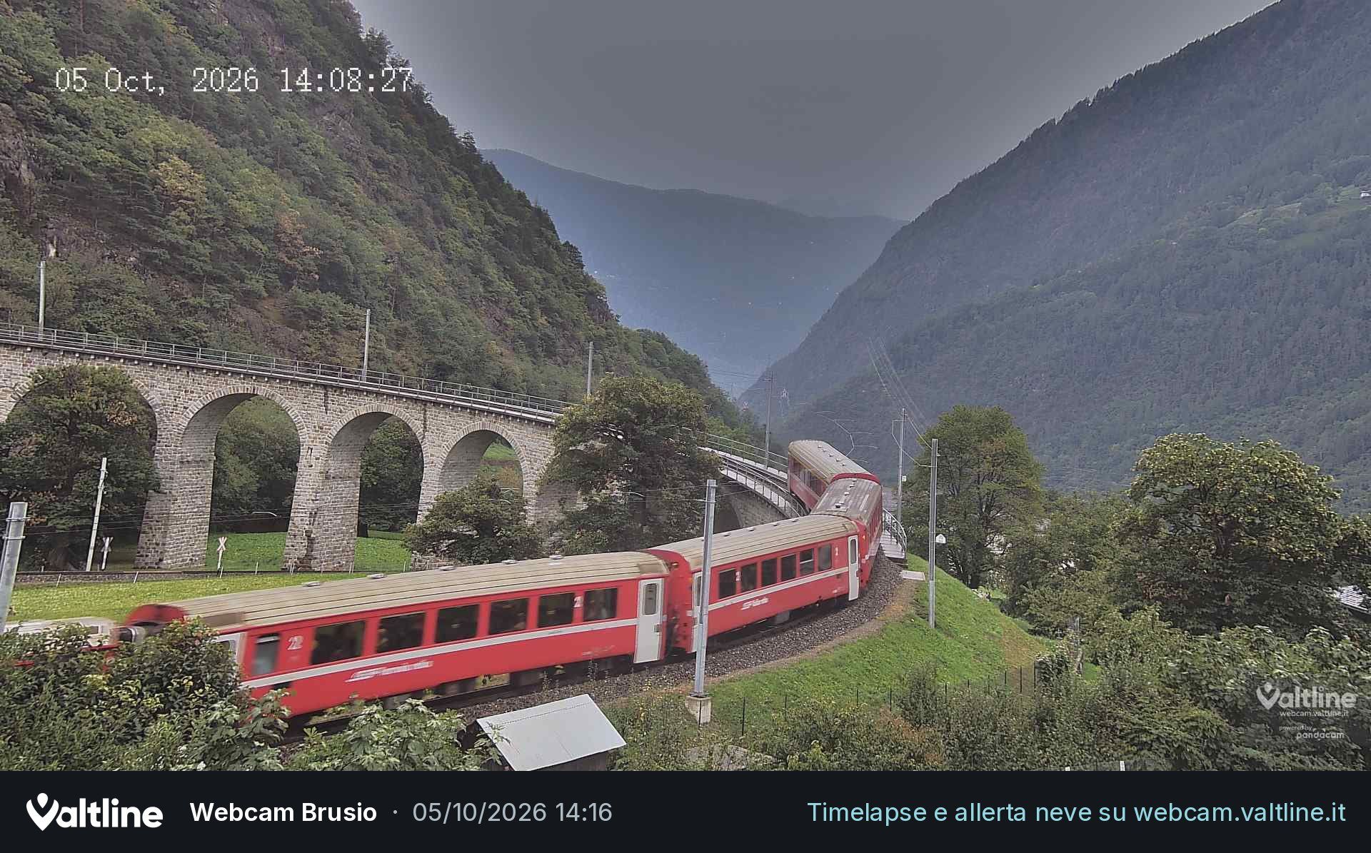 Brusio: Li Canvi: Webcam Trenino Rosso - Bernina Express in Valposchiavo