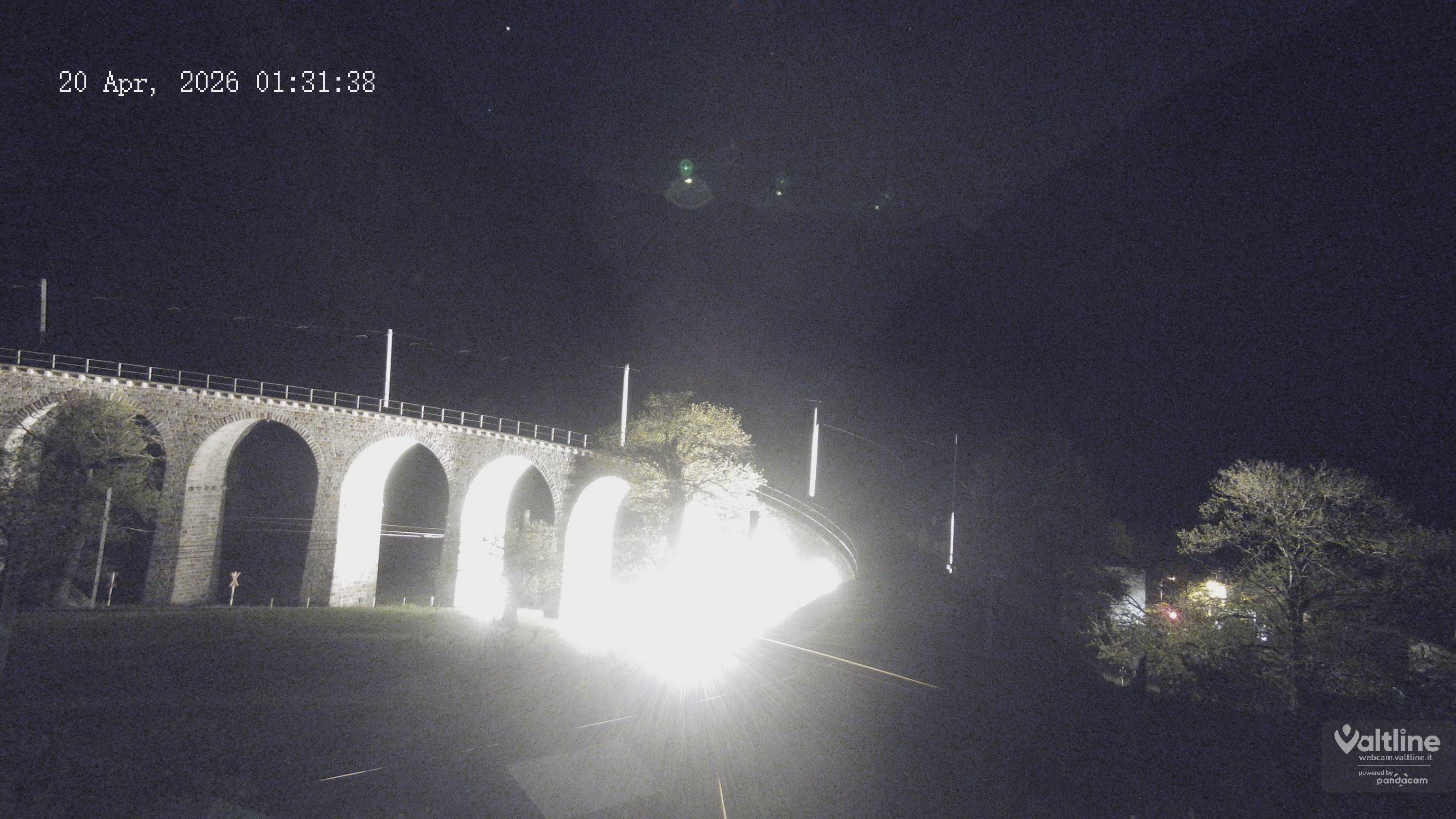 Brusio: Li Canvi: Webcam Trenino Rosso - Bernina Express in Valposchiavo