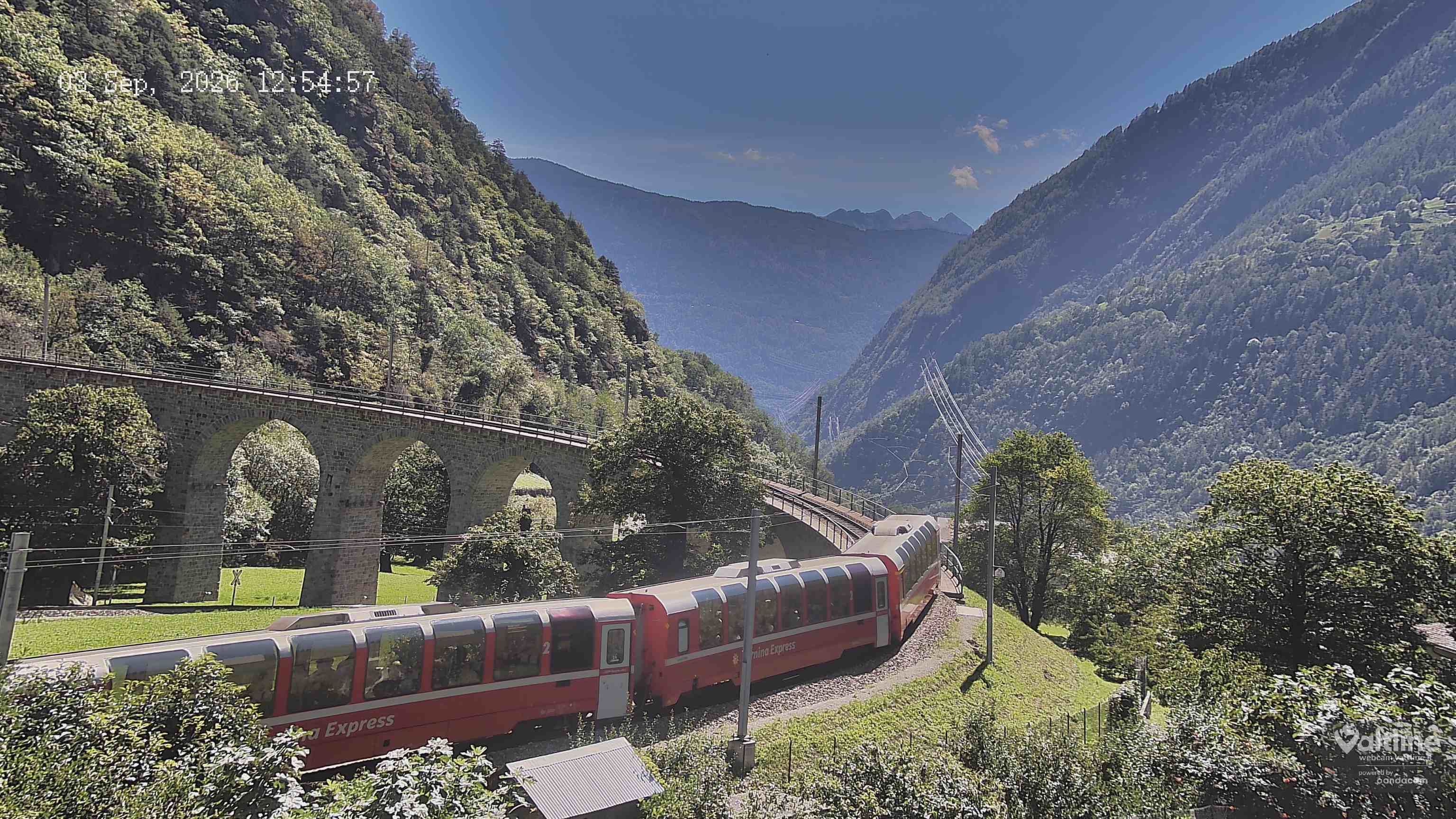 Brusio: Li Canvi: Webcam Trenino Rosso - Bernina Express in Valposchiavo