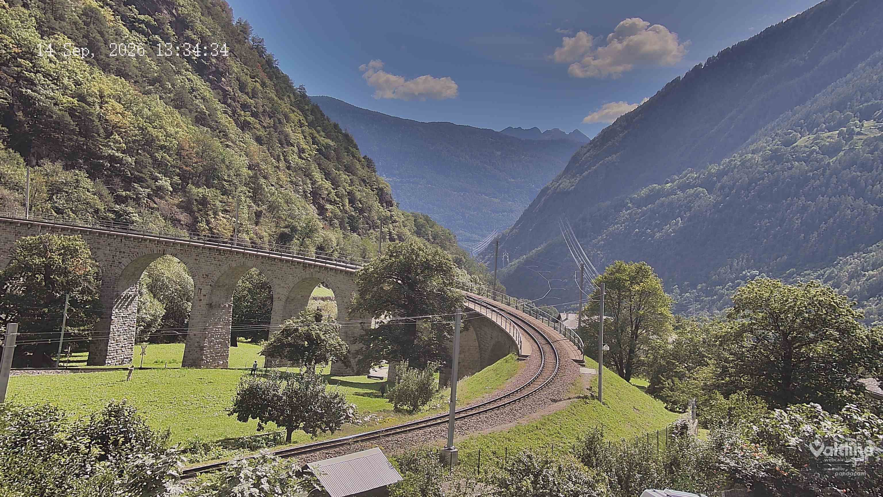Brusio: Li Canvi: Webcam Trenino Rosso - Bernina Express in Valposchiavo