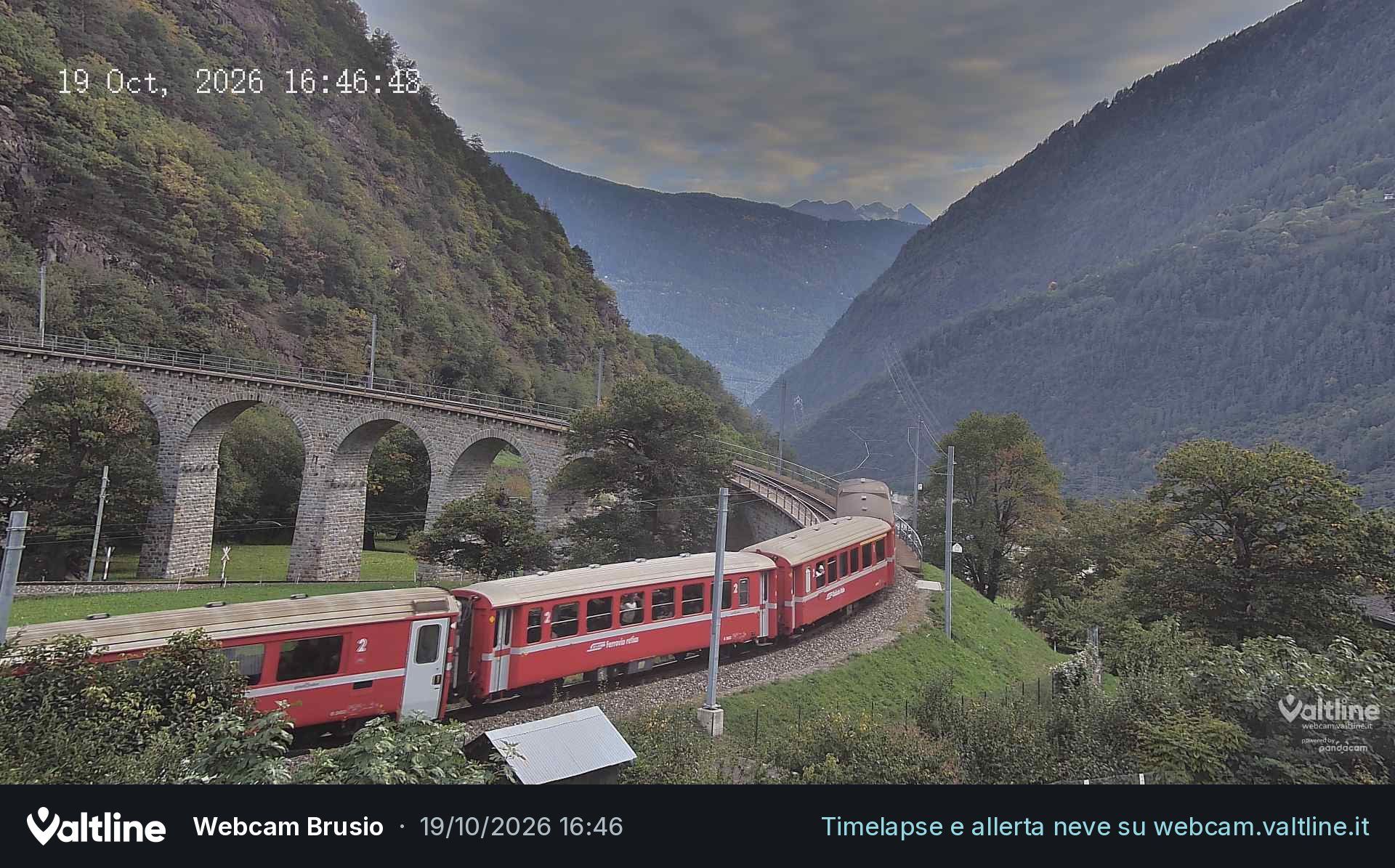 Brusio: Li Canvi: Webcam Trenino Rosso - Bernina Express in Valposchiavo