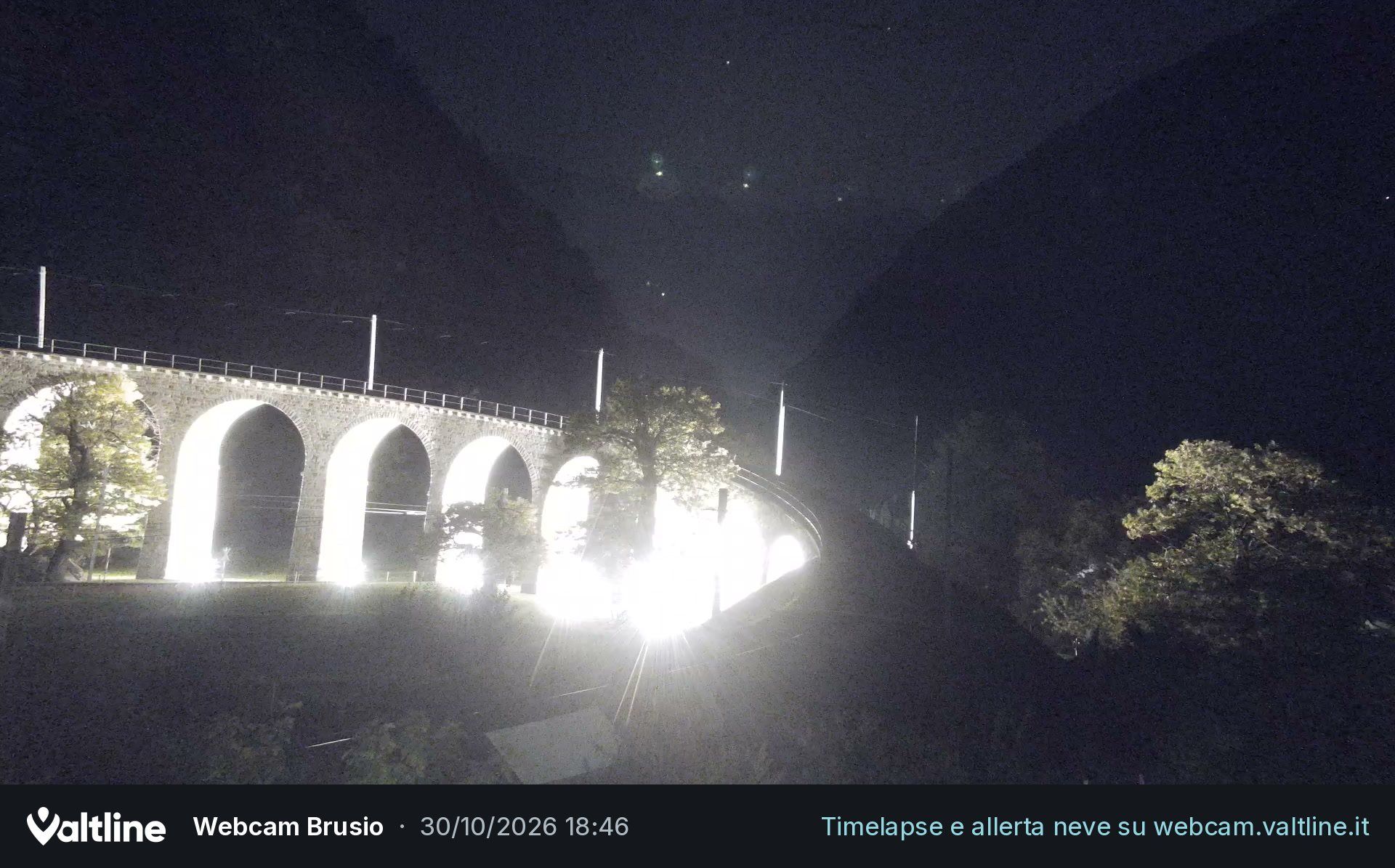 Brusio: Li Canvi: Webcam Trenino Rosso - Bernina Express in Valposchiavo