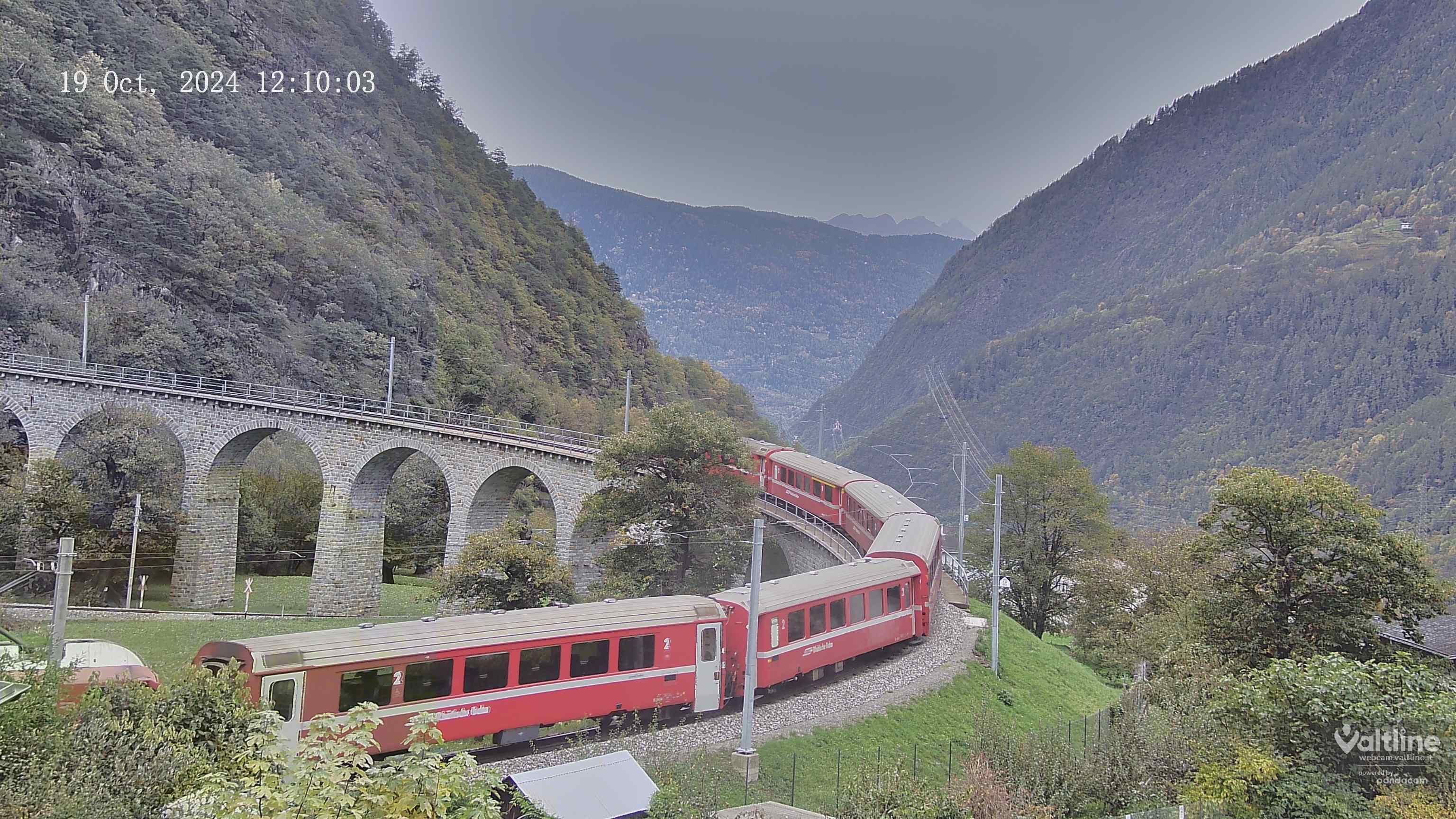 Li Canvi: Webcam Trenino Rosso - Bernina Express