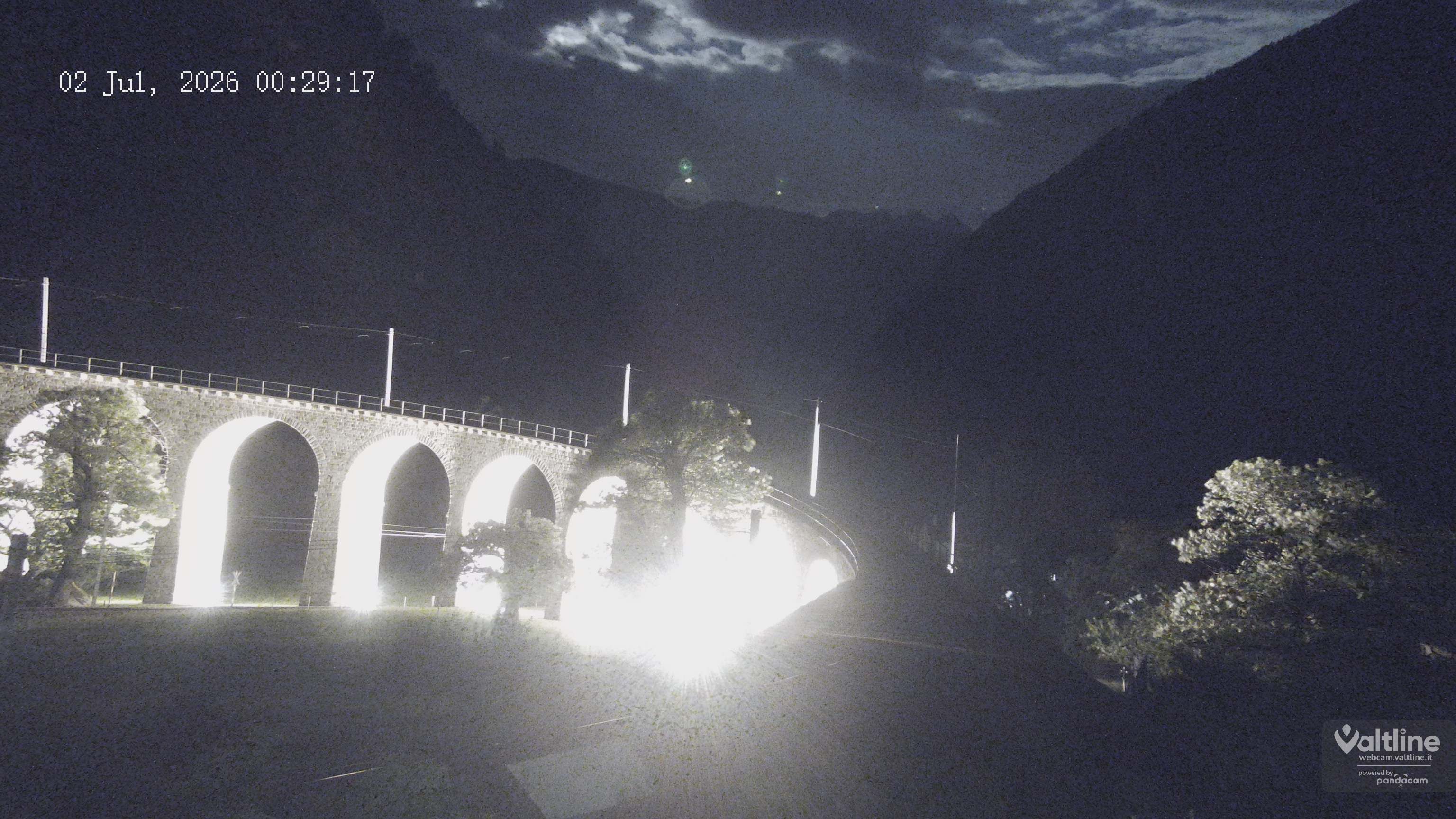 Brusio: Li Canvi: Webcam Trenino Rosso - Bernina Express in Valposchiavo