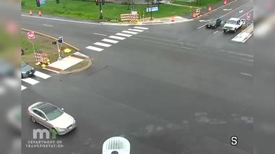 Plymouth Traffic at W Medicine Lake Dr